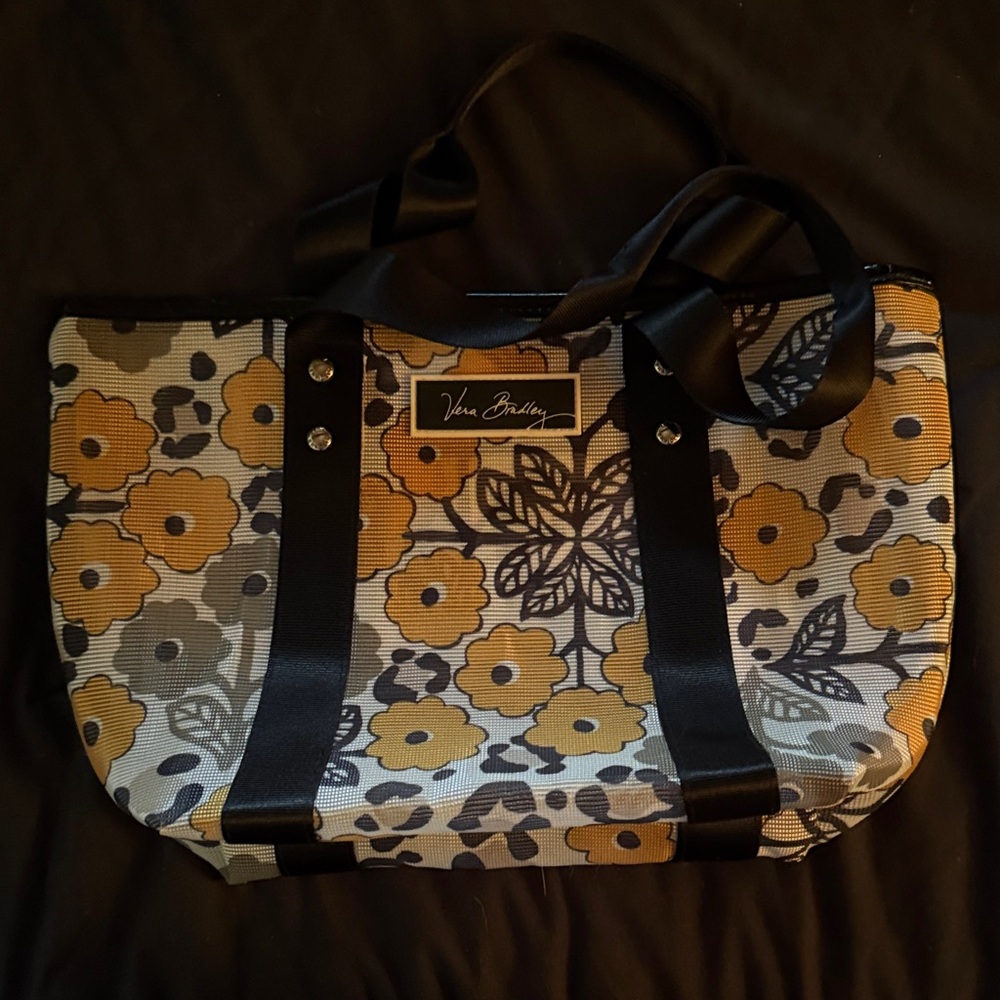 Retired! Vintage Vera Bradley Mesh Tote in cheerful Go Wild pattern